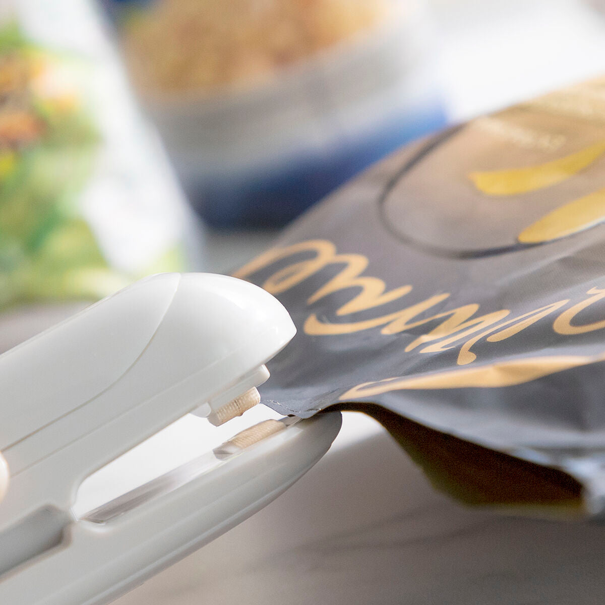 SealPro™ – Mini Portable Heat Sealer