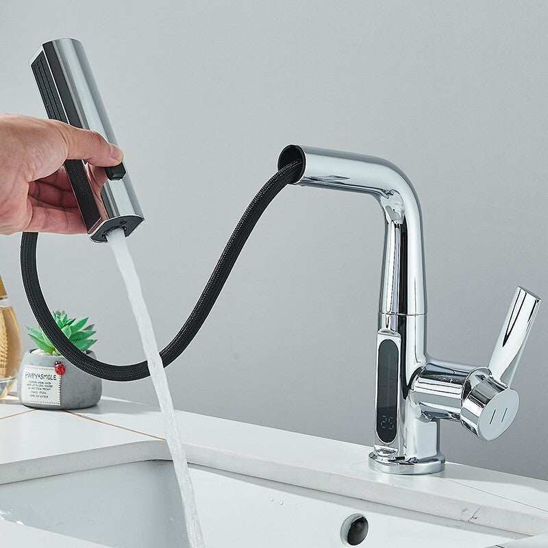SmartLED™ - Moderne ausziehbare Badarmatur mit Wasserfall
